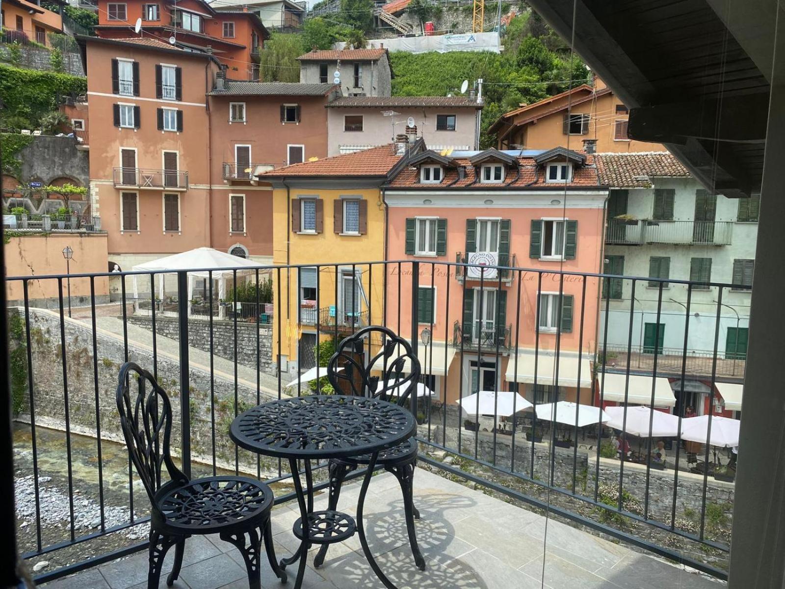 Argegno'S River - Central Apartment Lake View 客房 照片