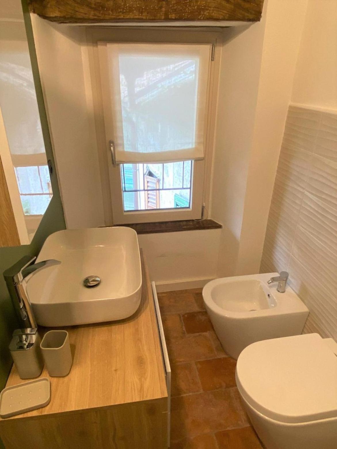 Argegno'S River - Central Apartment Lake View 客房 照片